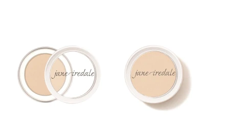 Jane Iredale MINI PurePressed Foundation SPF20 mini pressed mineral foundation.